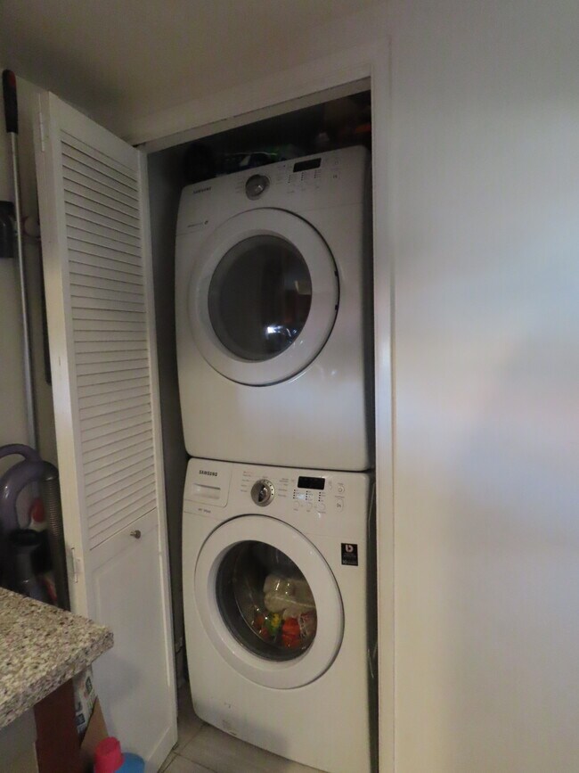 Building Photo - 11337 Nebraska Ave