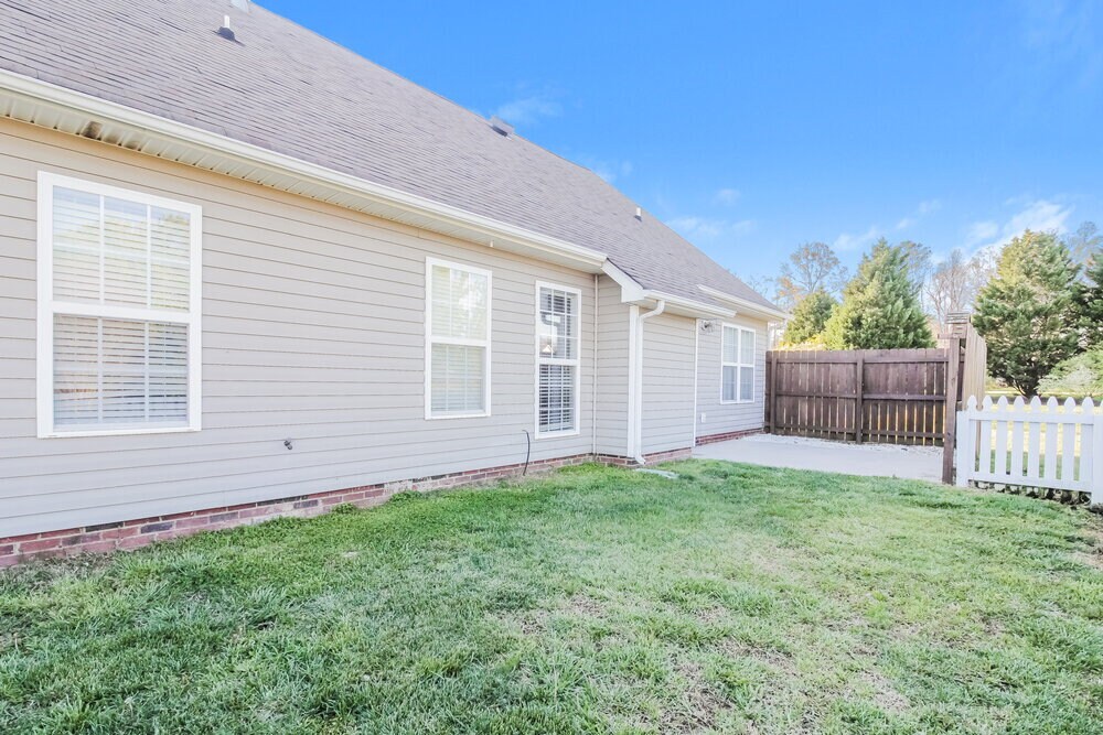 Building Photo - 3201 Creek Trail Rd