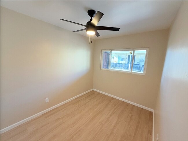 Building Photo - 936 W Foothill Blvd