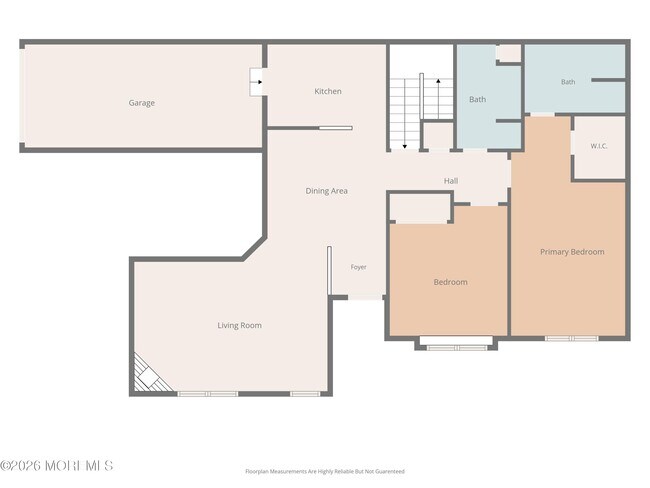 Building Photo - 227 Club Dr