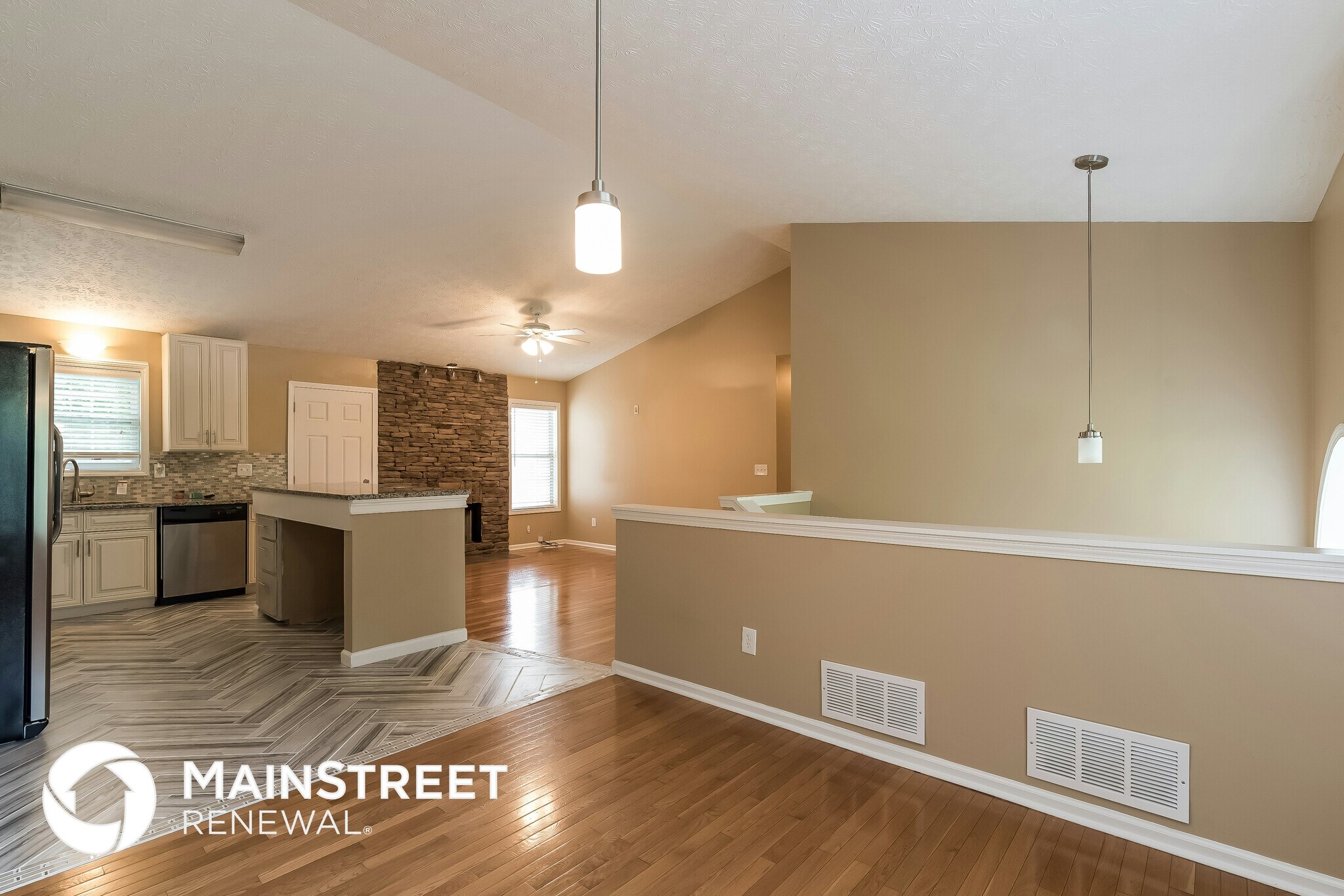 Building Photo - 5075 Memory Ln