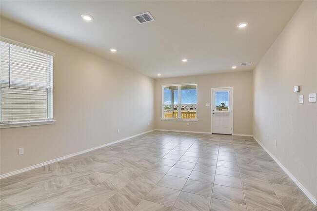 Building Photo - 3370 Rancho Grande