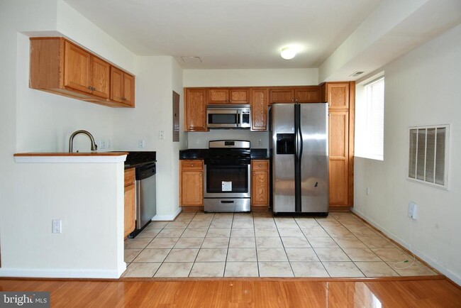 Building Photo - 4116 Ames St NE