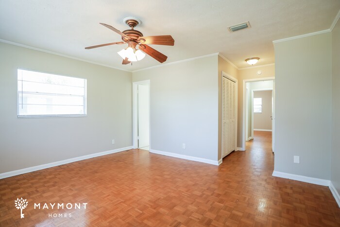 Building Photo - 2742 Holly Ridge Dr