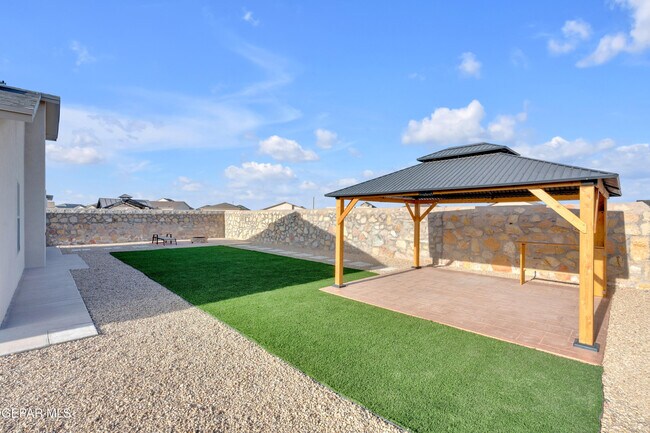 Building Photo - 11352 Hidalgo Dr