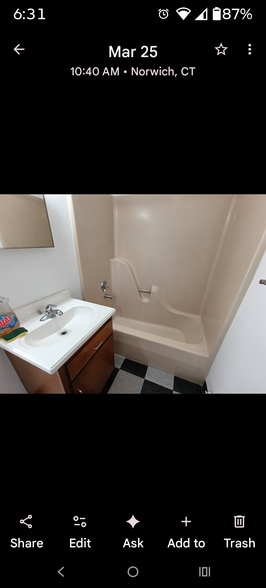 Building Photo - 138 Laurel Hill Ave