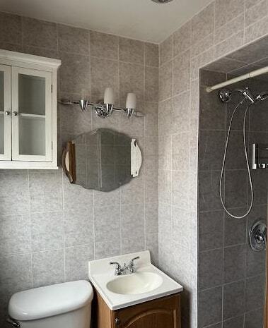 Building Photo - 261 Avenue C