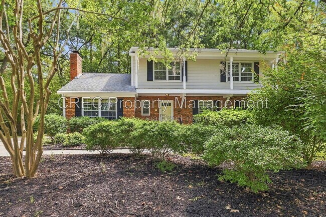 Building Photo - 321 Shaftesbury Ln