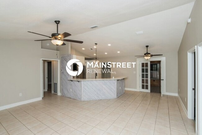 Building Photo - 3 Bedroom Pet-Friendly Home in Palm Bay, F...