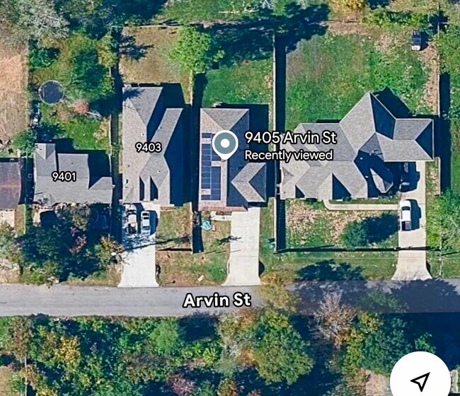 Building Photo - 9405 Arvin St