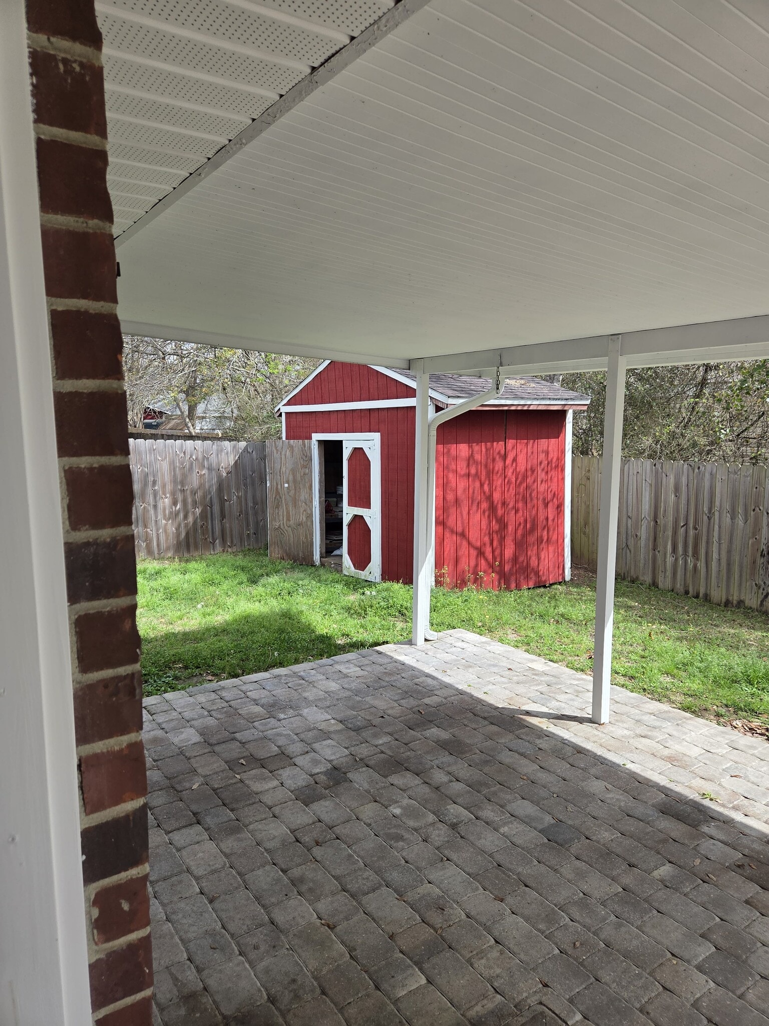 Storage - 5108 Zachary Blvd