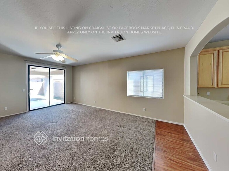 Building Photo - 922 W St Kateri Ave