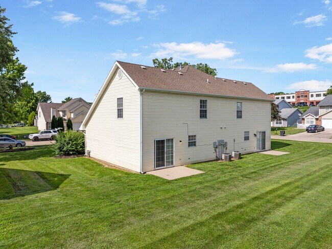 Building Photo - 4302-4304 Cheryl Ct.
