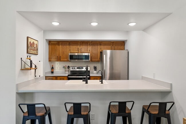 Building Photo - 2241 10th St