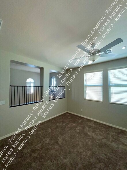 Building Photo - 16215 W Camino de Oro