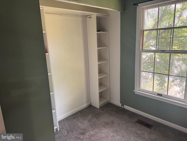 Building Photo - 100 Cypress Dr