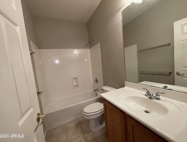 Building Photo - 3322 W Inspiration Dr