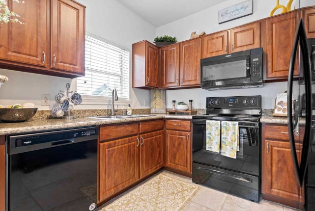 Building Photo - Open, Light, Inviting