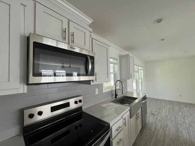 Building Photo - 112 Leopard Ln