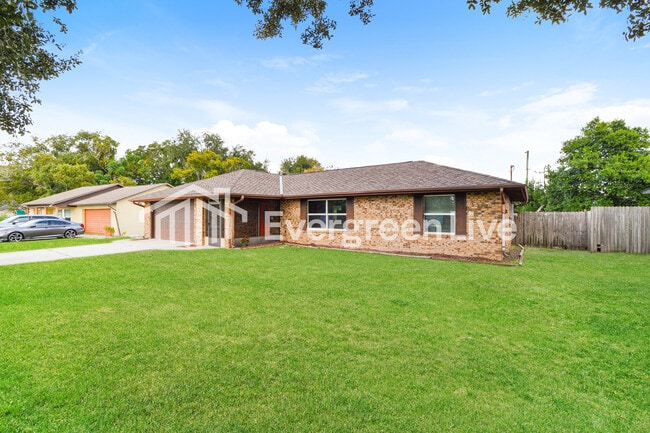 Building Photo - 936 Abigail Drive