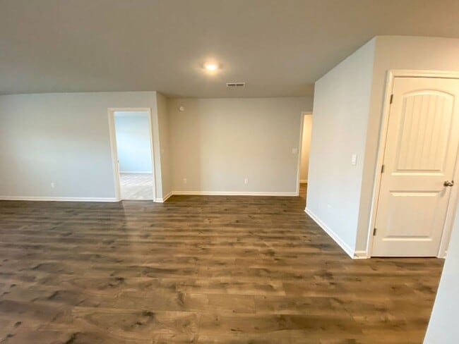 Building Photo - 3 bed 2 bath new construction by DR Horton