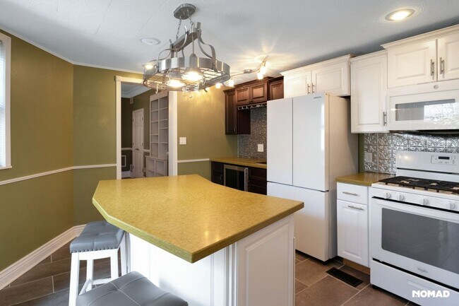 Building Photo - Charming 3BR House in Pittsburgh