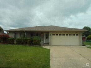 Building Photo - 41223 Sesame Dr