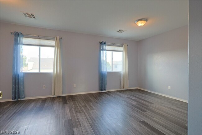 Building Photo - 6113 Crystal Talon St