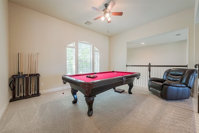 Building Photo - 14113 Timber Bluff Dr