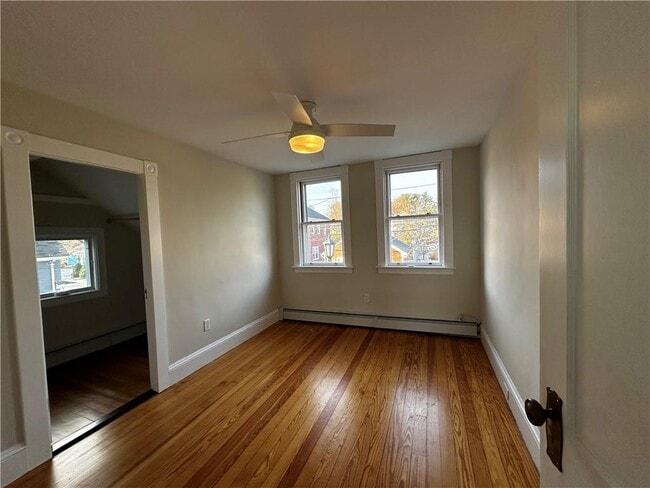 Building Photo - 100 Maple Ave