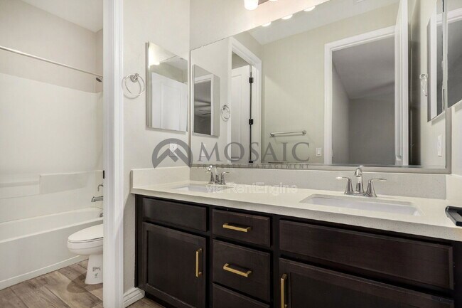 Building Photo - 22956 E Arroyo Verde Dr