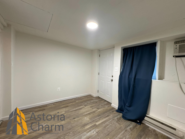 Building Photo - Cozy 2-Bedroom Home with Modern Updates & ...