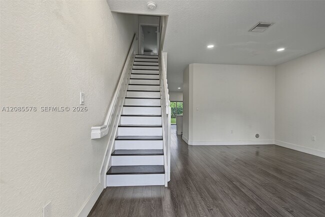 Building Photo - 5779 NW 116th Ave