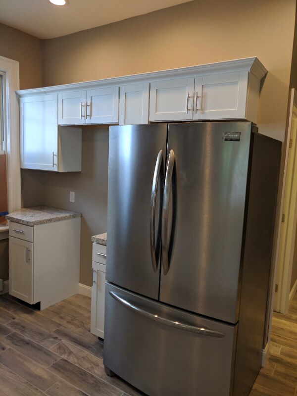 Building Photo - 72 William St