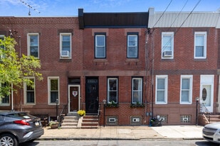 Building Photo - 2545 Cedar St