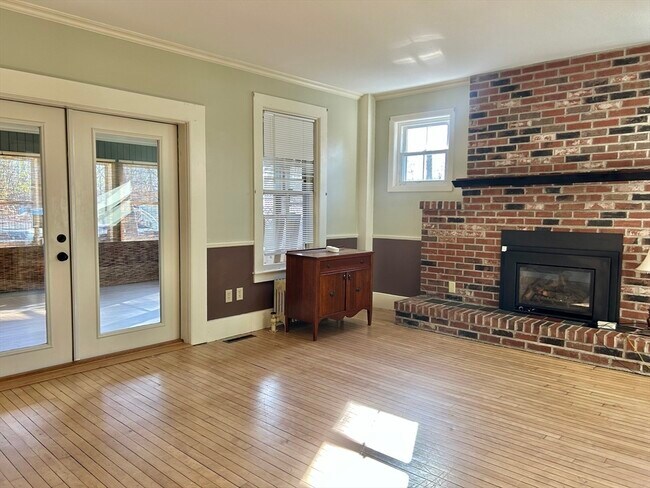 Building Photo - 48 Congress St