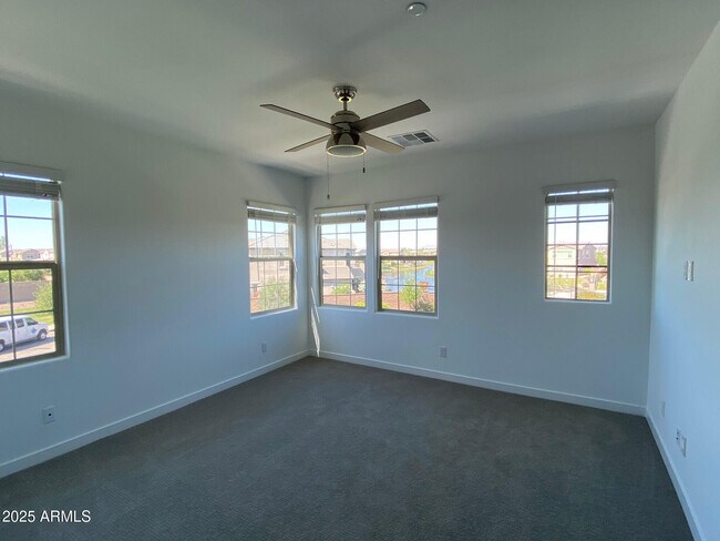 Building Photo - 4077 S Sabrina Dr