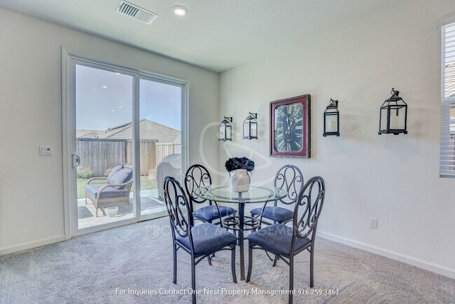 Building Photo - Stunning 4 Bedroom home in Twelve Bridges