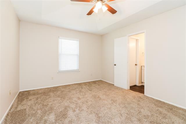 Building Photo - 520 Allencrest Dr