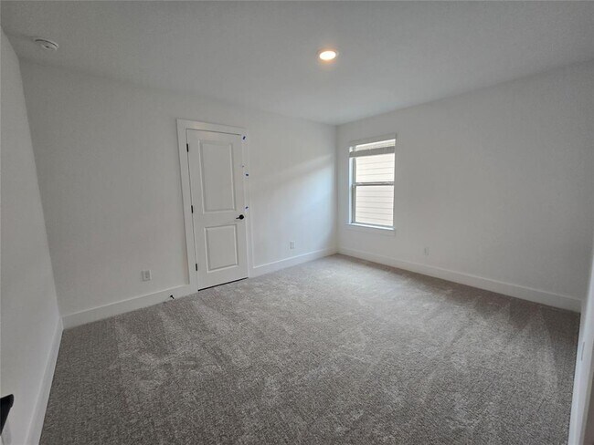 Building Photo - 428 Bristlecone Bend