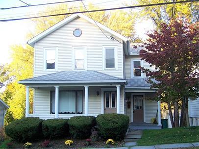 Building Photo - 529 Brook St