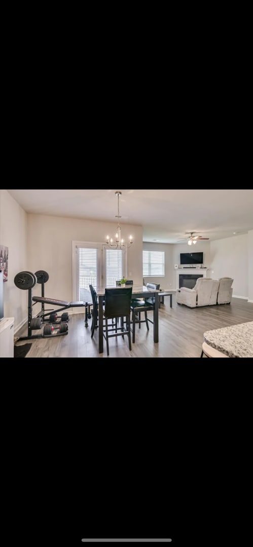 Building Photo - Cozy 4bedroom Home