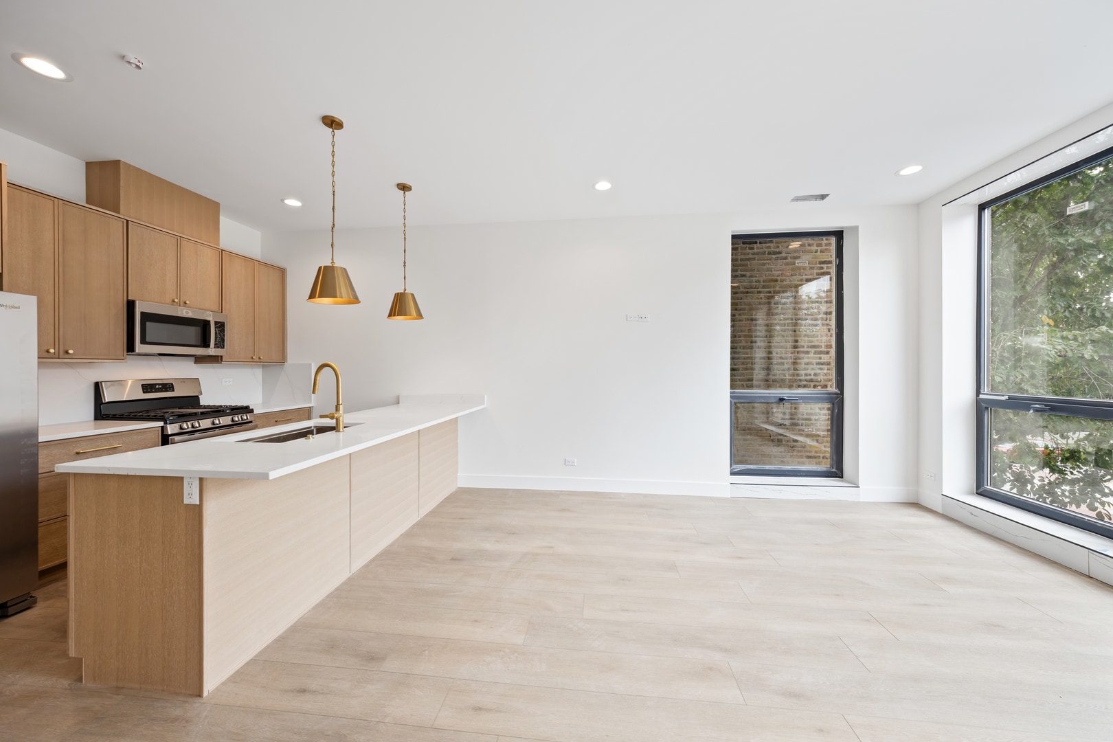 Building Photo - 1313 W Taylor St