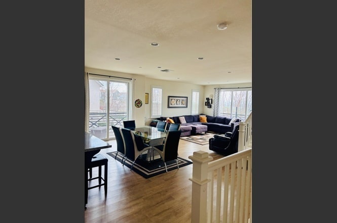 Building Photo - 2321 Central Pky