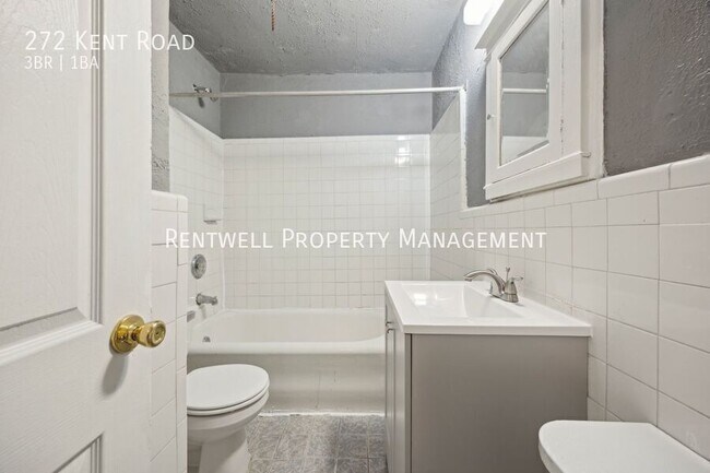 Building Photo - 272 Kent Rd