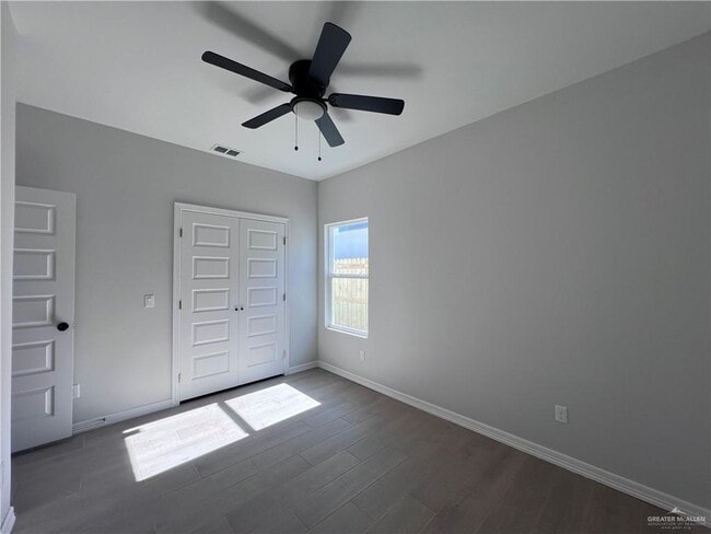 Building Photo - 27 Hilltop S Ave