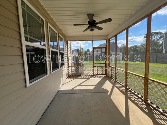 Building Photo - 4411 Low Oak Ct