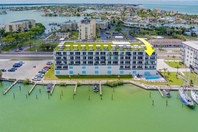 Building Photo - 400 150th Ave