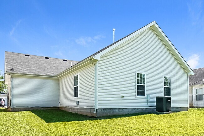 Building Photo - 4837 Nina Marie Ave