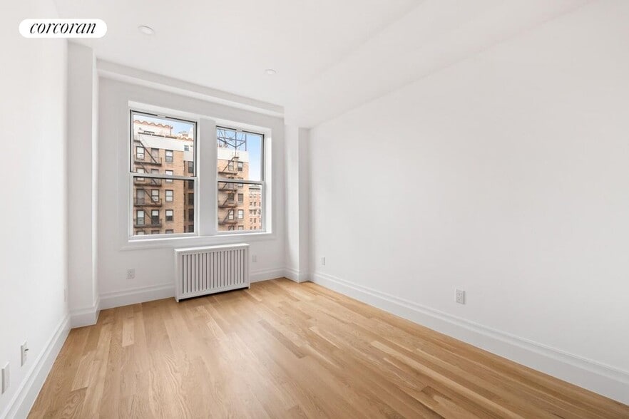 Building Photo - 241 W 97th St